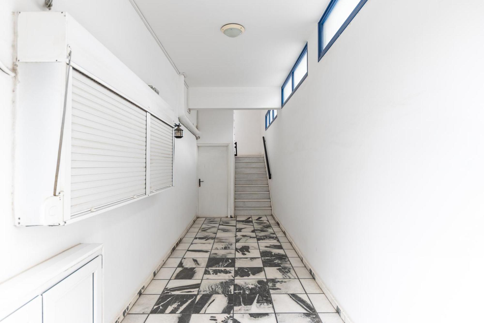 Optasia - Naxos Center 2 *
